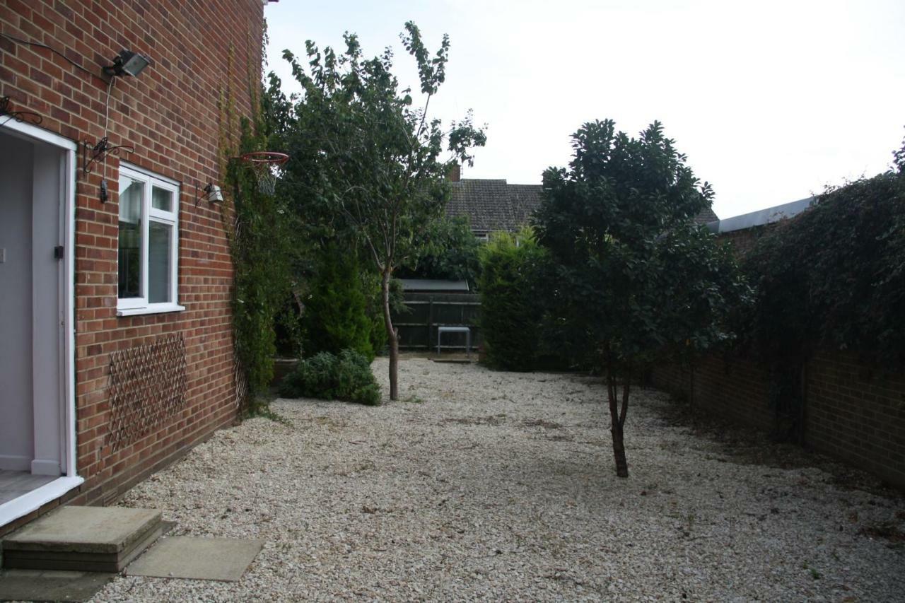 St Anne'S Serviced Accommodation - Bicester Oxfordshire Exteriör bild