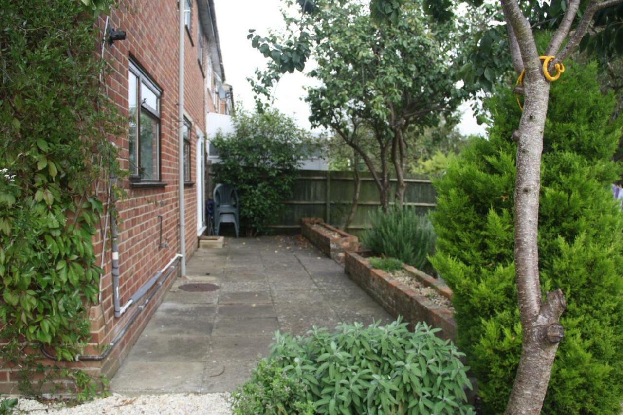 St Anne'S Serviced Accommodation - Bicester Oxfordshire Exteriör bild