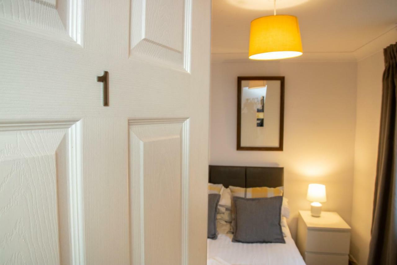 St Anne'S Serviced Accommodation - Bicester Oxfordshire Exteriör bild